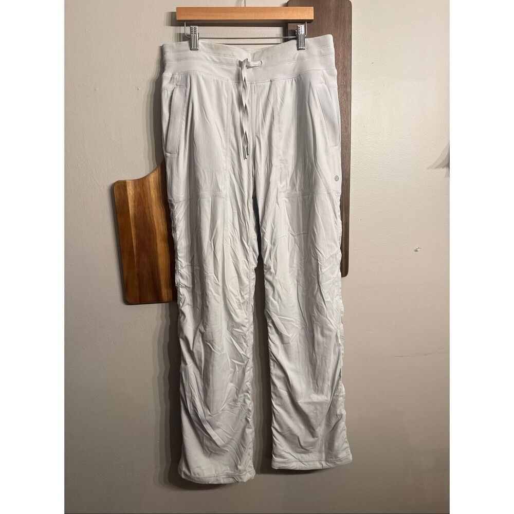 Lululemon Vapor Silver Light Gray‎ Relaxed Mid-Rise Dance Studio Pants Size 8
